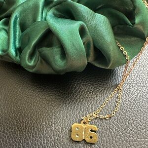 Stranger Things Chrissy Cunningham HALLOWEEN Necklace and Hair scrunchie